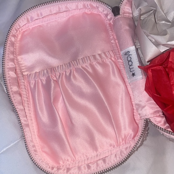 NWT MACYS π terry train case link bath/makeup accessory interior pockets pretty - Picture 11 of 14